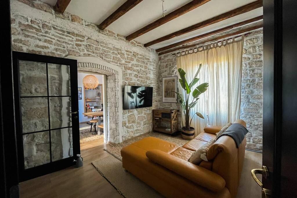The Bungalow By The Sea In Historic Porec Old City Ngoại thất bức ảnh